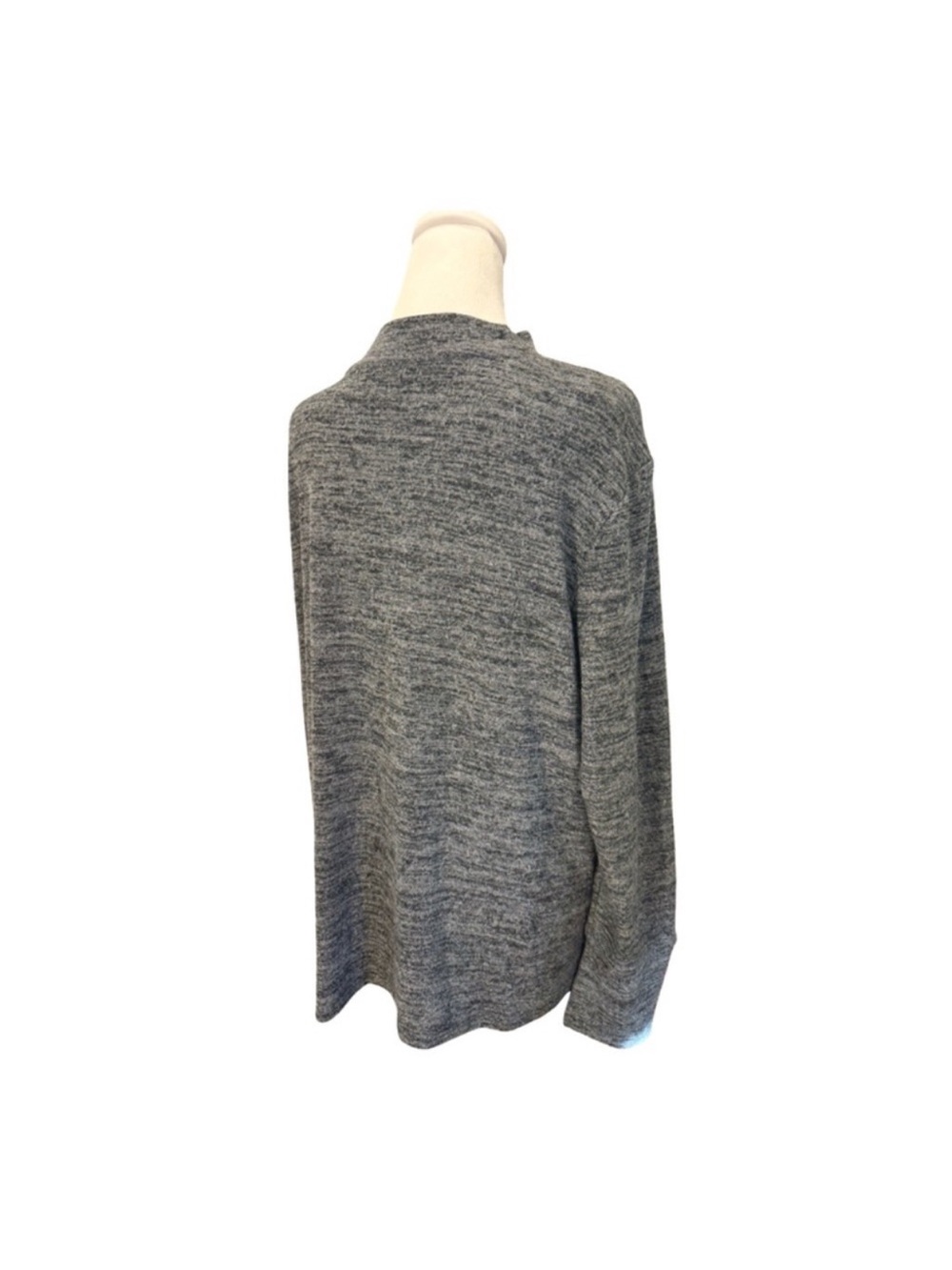 New Rafaella Sweater - Picture 2 of 2